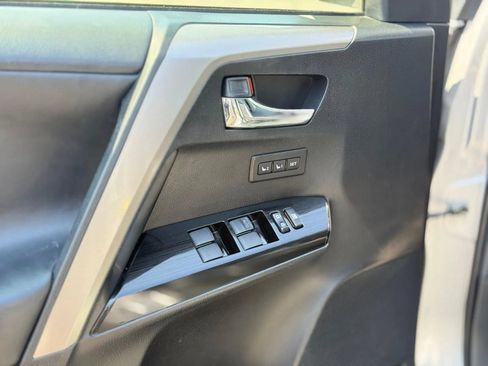 Used 2017 Toyota RAV4 Limited w/ Carpet Mat Package AWD/4WD image 8