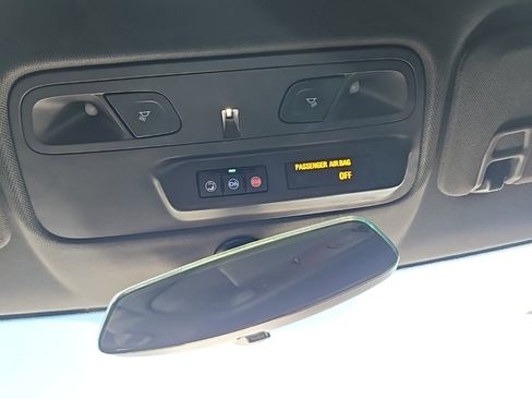 Used 2019 Chevrolet Camaro LT w/ RS Package image 20