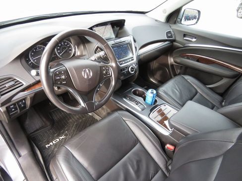 Used 2017 Acura MDX SH-AWD w/ Technology Package image 11