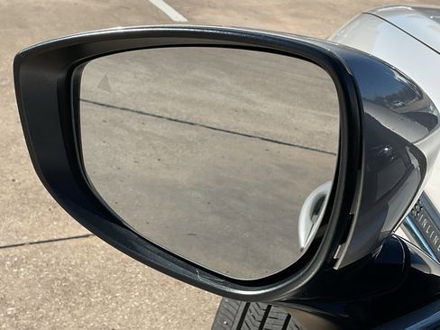 Used 2025 MAZDA CX-90 3.3 Turbo w/ Preferred Package image 11