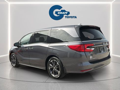 Used 2023 Honda Odyssey Elite image 4