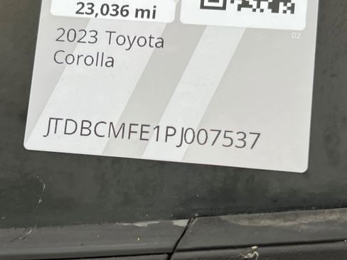 Used 2023 Toyota Corolla SE image 23