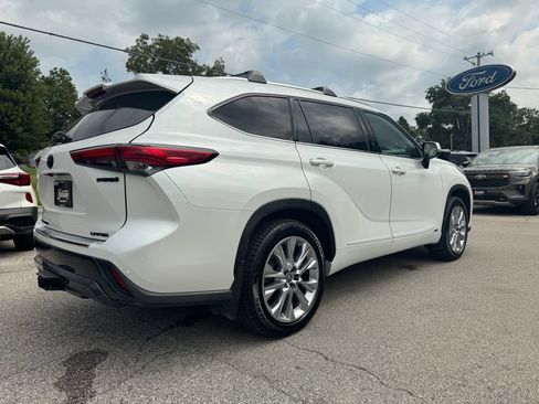 Used 2023 Toyota Highlander Limited AWD/4WD image 5
