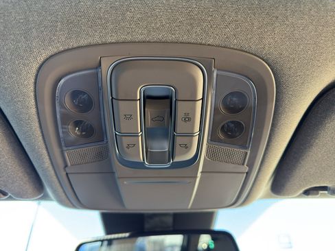 Used 2020 Hyundai Santa Fe SEL w/ Convenience + Premium Package FWD image 25