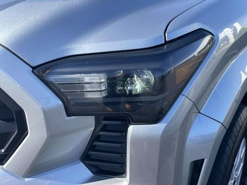 Used 2025 Toyota Tacoma SR5 RWD image 4