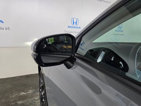 New 2026 Honda HR-V EX-L image 50