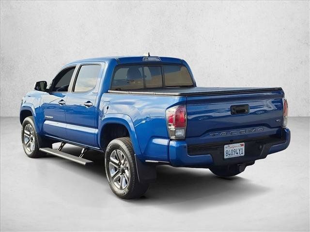 Used 2016 Toyota Tacoma Limited w/ Towing Package RWD image 6