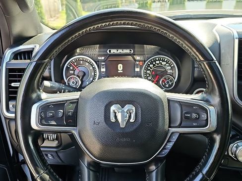 Used 2021 RAM 1500 Laramie AWD/4WD image 21