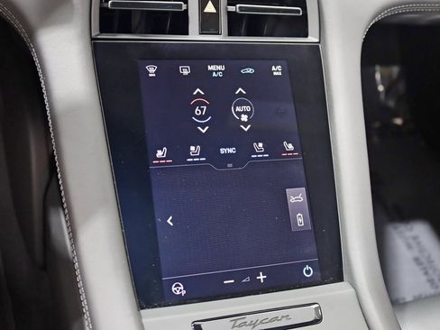 Used 2024 Porsche Taycan 4S image 30