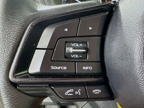 Used 2022 Subaru Crosstrek 2.5i Sport w/ Moonroof Package AWD/4WD image 22