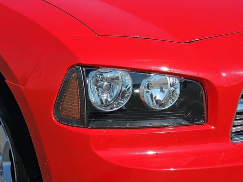 Used 2010 Dodge Charger SXT RWD image 8