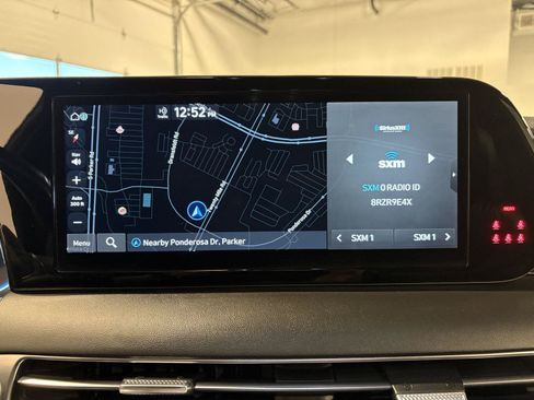 Used 2023 Hyundai Palisade Calligraphy AWD/4WD image 18