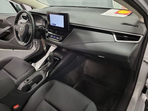 Used 2023 Toyota Corolla LE FWD image 23
