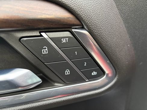 Certified 2024 GMC Sierra 2500 SLT w/ SLT Premium Package image 13