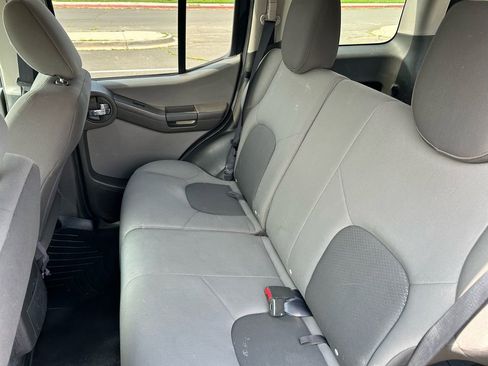 Used 2012 Nissan Xterra S w/ Value Package image 16