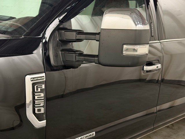 Used 2022 Ford F250 Platinum w/ FX4 Off-Road Package AWD/4WD image 10