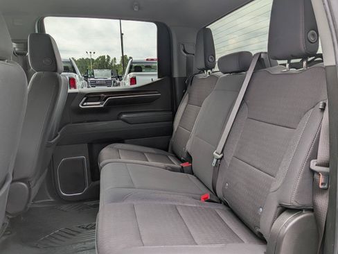 Used 2024 Chevrolet Silverado 1500 LT w/ Z71 Off-Road Package AWD/4WD image 21
