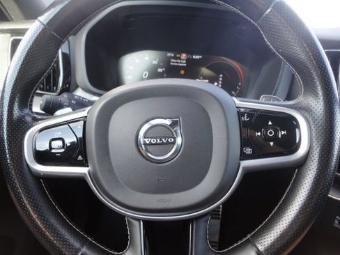 Used 2019 Volvo XC60 T8 R-Design w/ Advanced Package AWD/4WD image 14