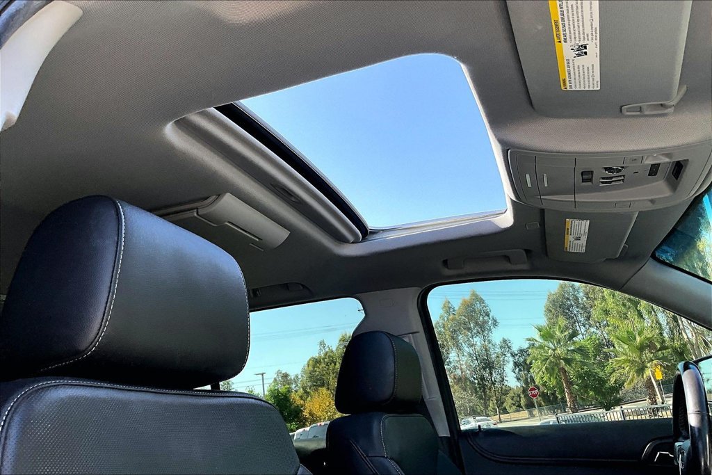 Used 2018 GMC Yukon SLT w/ Open Road Package RWD image 14