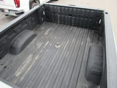 Used 2024 GMC Sierra 2500 Denali Ultimate AWD/4WD image 34