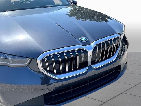 Used 2024 BMW i5 eDrive40i RWD image 31
