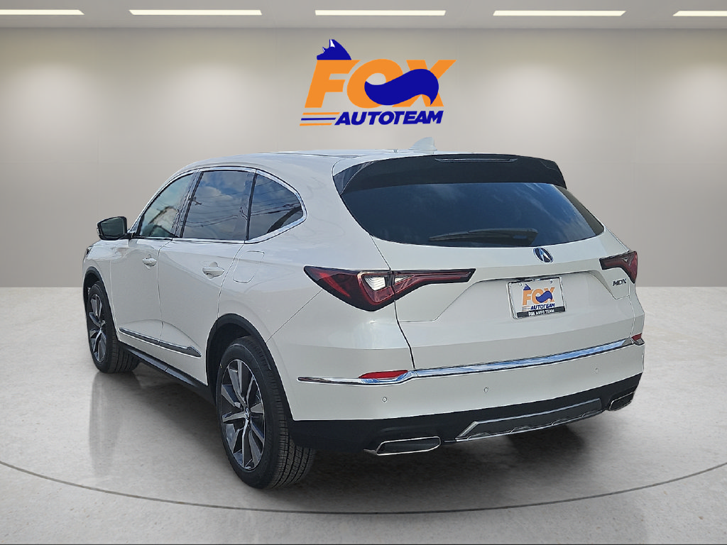 Certified 2026 Acura MDX w/ Technology Package FWD image 3