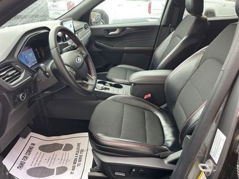 Used 2025 Ford Escape ST-Line Select image 19