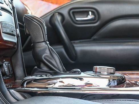 Used 2019 INFINITI QX80 Luxe image 24