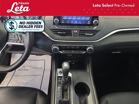 Used 2020 Nissan Altima 2.5 SR AWD/4WD image 11
