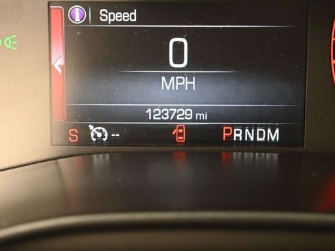 Used 2015 GMC Canyon SLE image 19