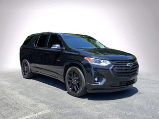Used 2020 Chevrolet Traverse Premier w/ Redline Edition FWD video 2