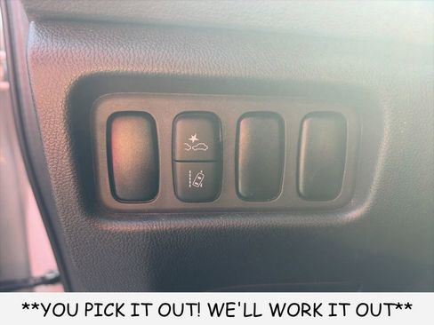 Used 2021 Mitsubishi Outlander Sport Black Edition FWD image 12