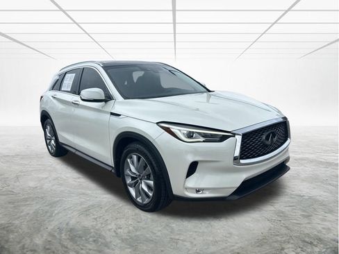 Used 2021 INFINITI QX50 Luxe FWD image 2