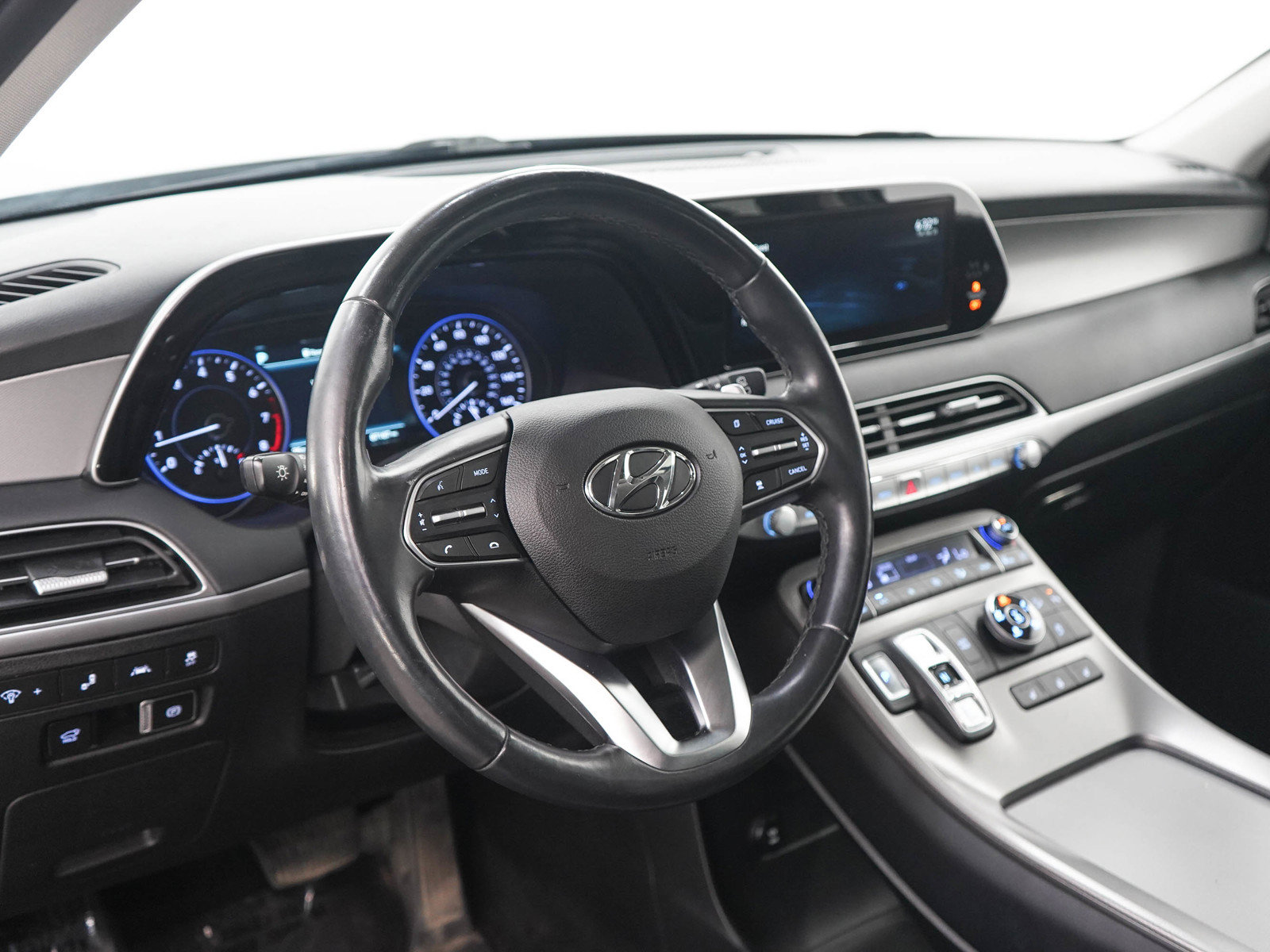 Used 2021 Hyundai Palisade SEL w/ Premium Package AWD/4WD image 21