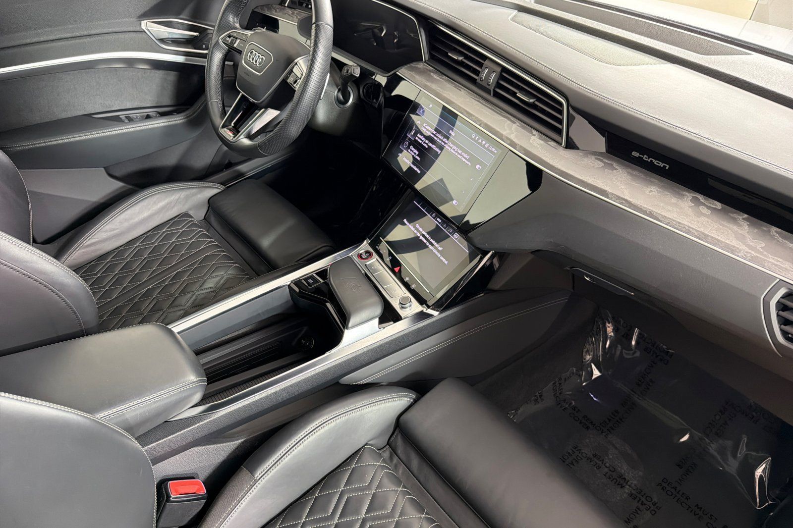 Used 2022 Audi e-tron S Premium Plus AWD/4WD image 15