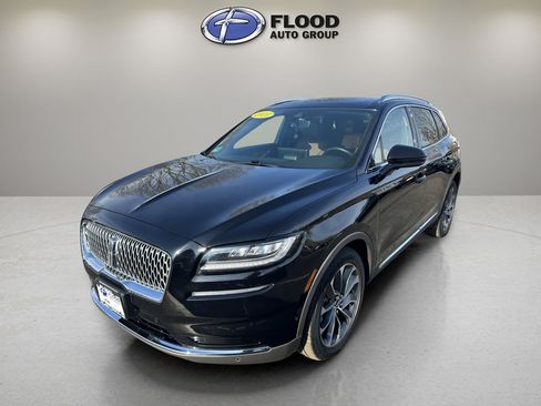 Used 2023 Lincoln Nautilus Reserve w/ Equipment Group 201A image 3