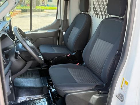 Used 2023 Ford Transit 250 Medium Roof AWD image 16