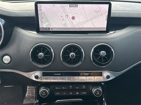 Certified 2023 Kia Stinger GT-Line image 21