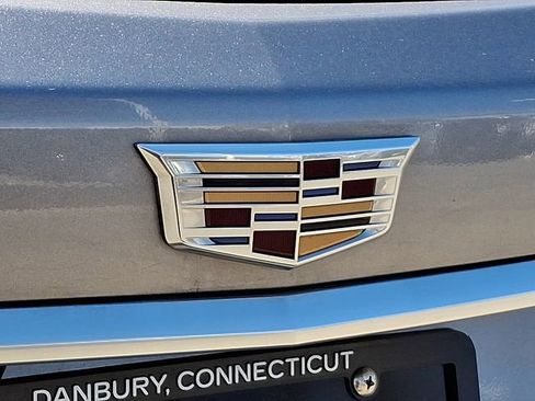 Used 2021 Cadillac XT5 Premium Luxury image 30