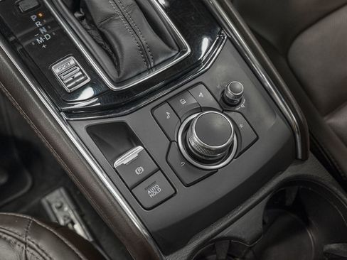 Used 2021 MAZDA CX-5 Signature AWD/4WD image 25