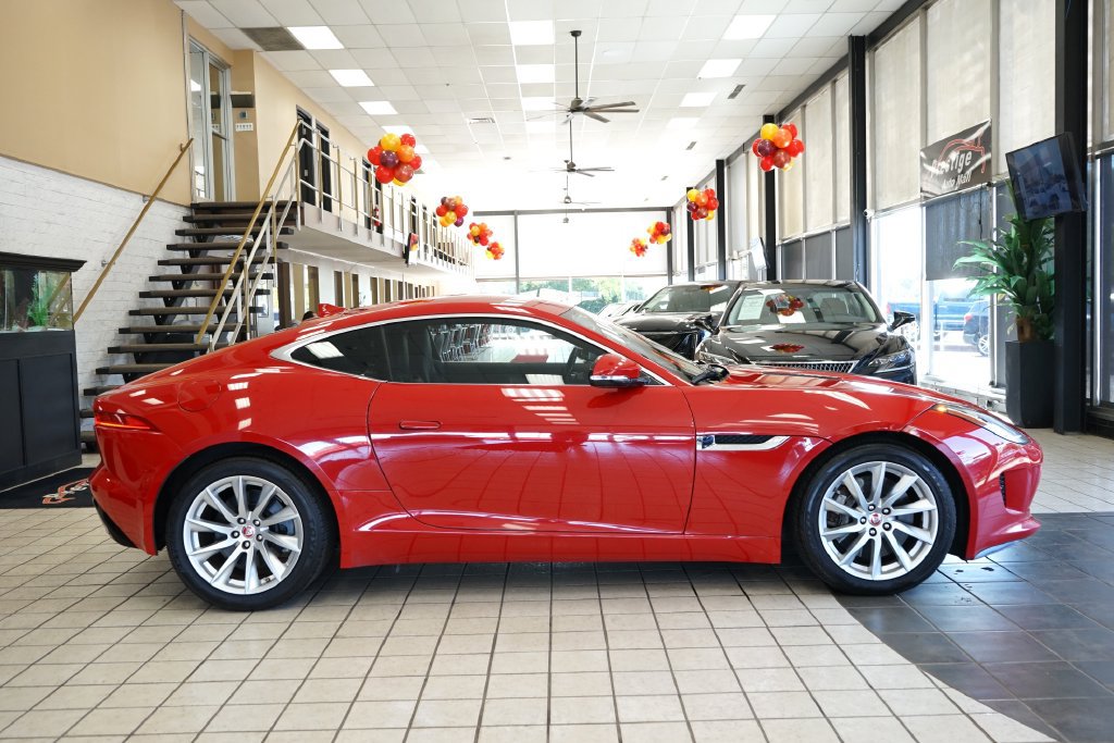Used 2017 Jaguar F-TYPE Coupe RWD image 15