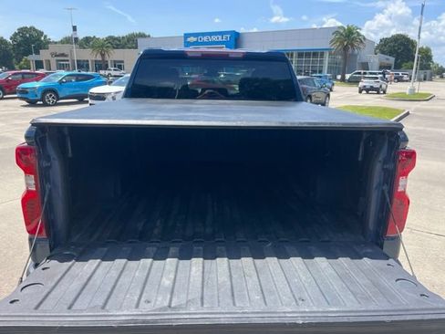 Used 2023 Chevrolet Silverado 1500 Custom RWD image 6