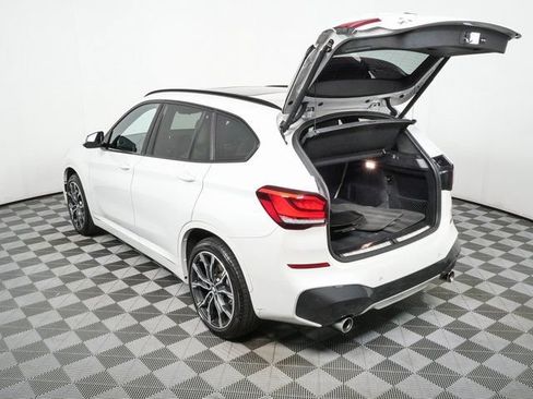 Used 2022 BMW X1 xDrive28i w/ M Sport Package AWD/4WD image 30