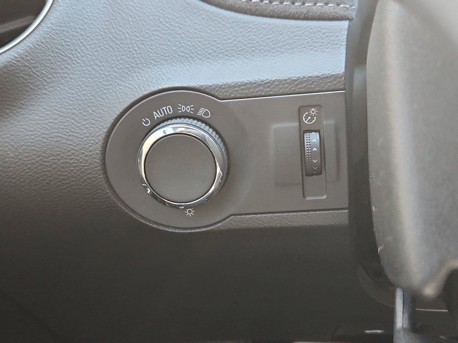 Used 2015 Chevrolet Camaro Z/28 RWD image 34
