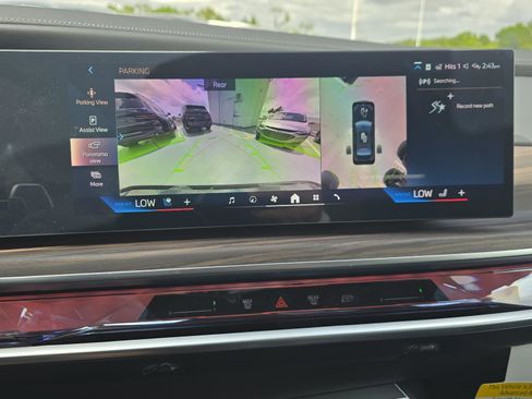 New 2026 BMW 760i xDrive w/ Executive Package AWD/4WD image 17