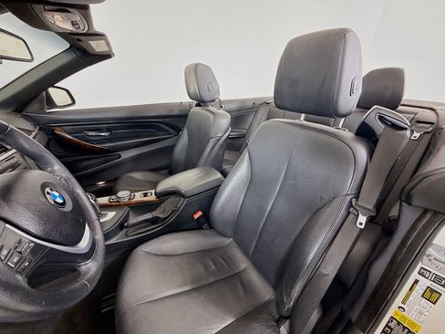 Used 2014 BMW 428i xDrive Convertible image 11