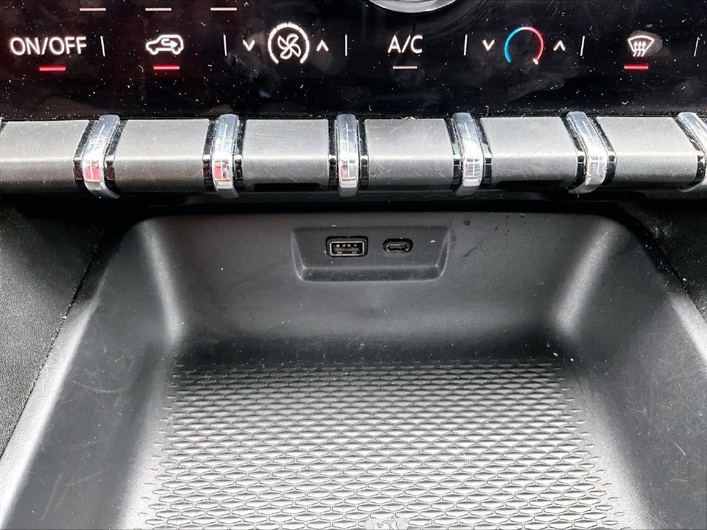 Used 2025 GMC Terrain Elevation AWD/4WD image 20