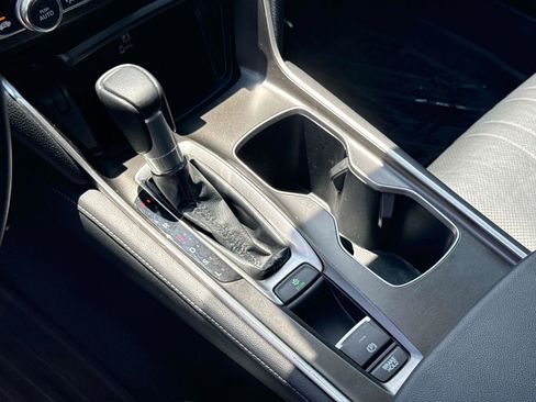 Certified 2019 Honda Accord EX-L image 26