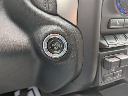 Used 2020 Chevrolet Silverado 1500 RST AWD/4WD image 20