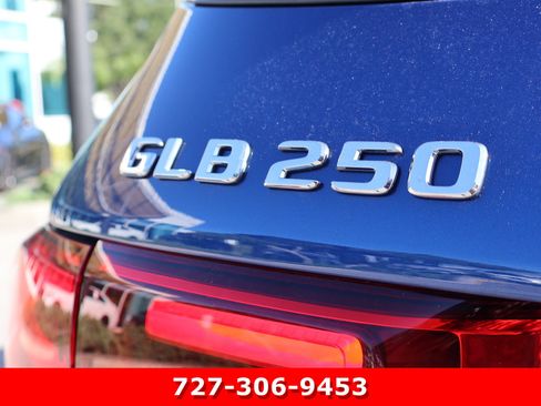 Certified 2024 Mercedes-Benz GLB 250 image 9